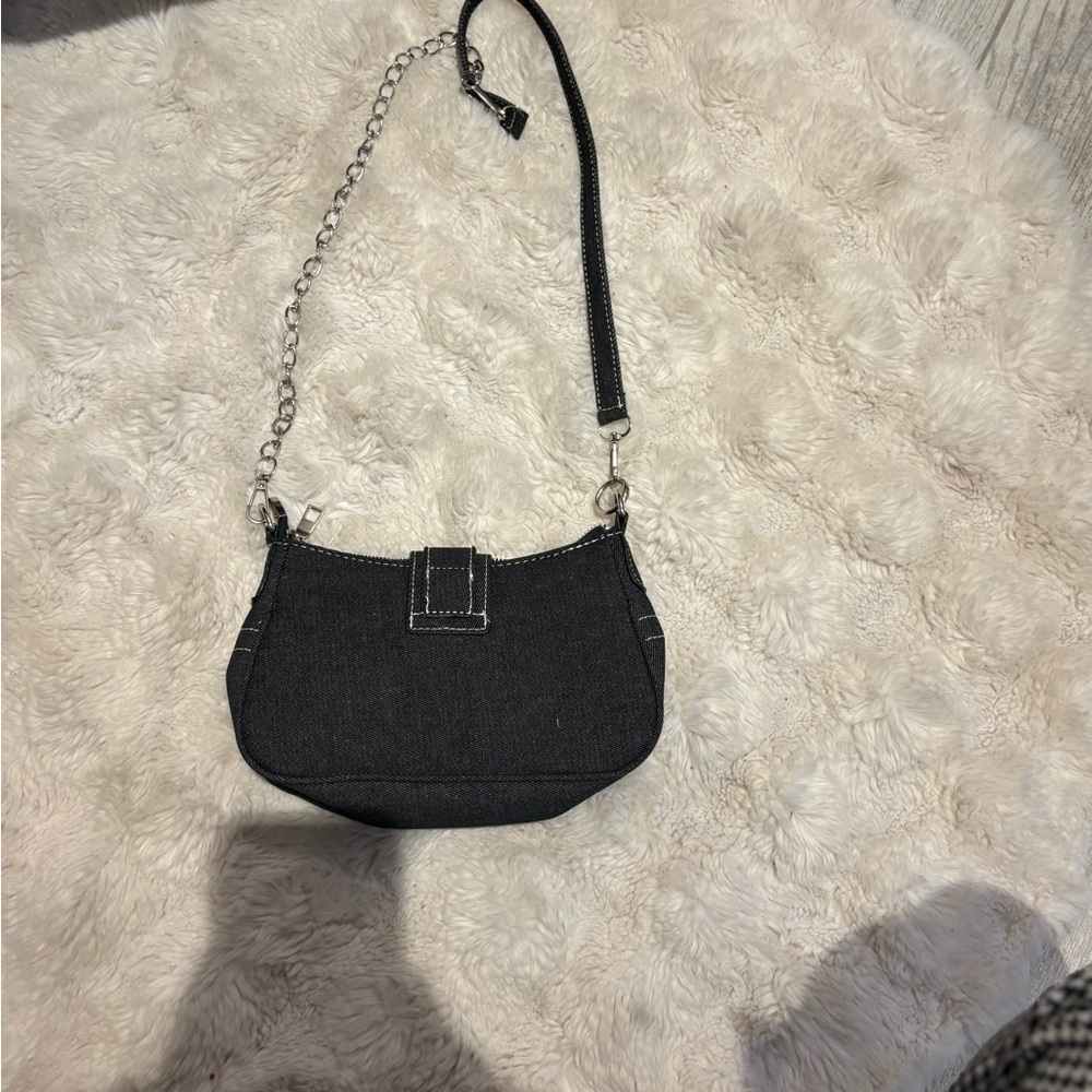 3/30$ Black Shoulder Bag - Picture 6 of 7